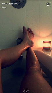 Gabbie Hanna feet photo thumbnail