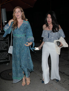 Amy Adams feet photo thumbnail