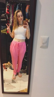 Yoseline Hoffman feet photo thumbnail