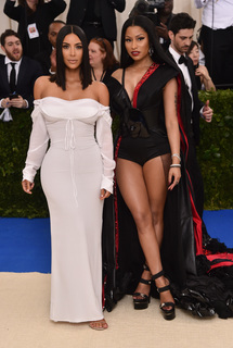 Nicki Minaj feet photo thumbnail