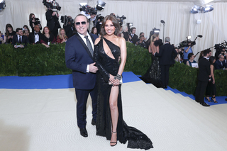 Thalía feet photo thumbnail