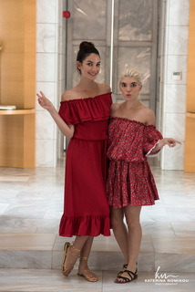Lily Aldridge feet photo thumbnail