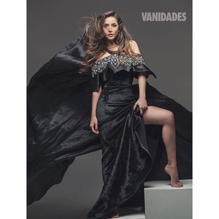 Carmen Villalobos feet photo thumbnail