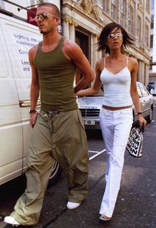 Victoria Beckham feet photo thumbnail