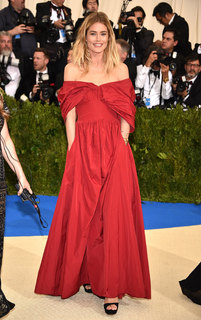 Doutzen Kroes feet photo thumbnail