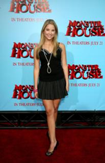 Ashley Benson feet photo thumbnail