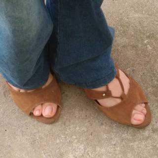 Isa Pes feet photo thumbnail