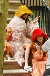 Kendall Jenner feet photo thumbnail