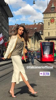 Xenia Tchoumitcheva feet photo thumbnail