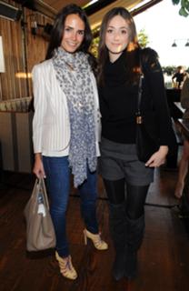 Jordana Brewster feet photo thumbnail