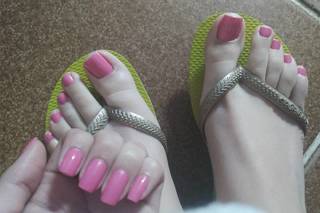 Isa Pes feet photo thumbnail