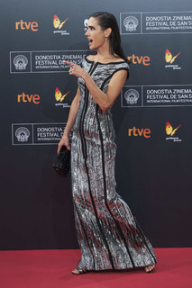 Jennifer Connelly feet photo thumbnail