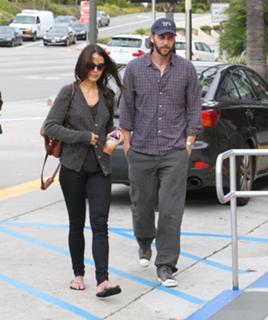 Jordana Brewster feet photo thumbnail