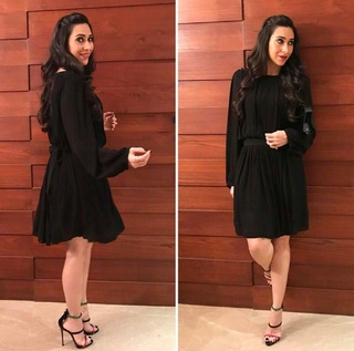 Karisma Kapoor feet photo thumbnail