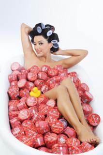 Verona Pooth feet photo thumbnail