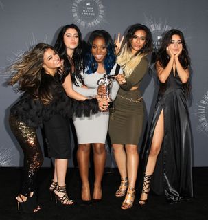 Camila Cabello feet photo thumbnail