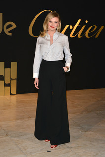 Kirsten Dunst feet photo thumbnail