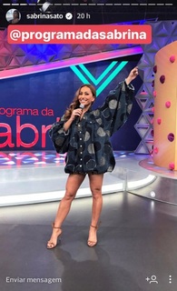 Sabrina Sato feet photo thumbnail