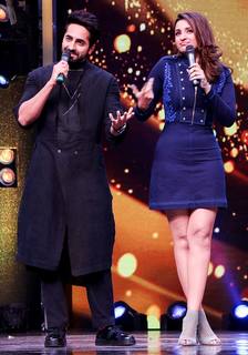 Parineeti Chopra feet photo thumbnail