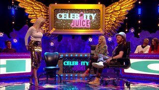 Holly Willoughby feet photo thumbnail