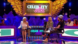 Holly Willoughby feet photo thumbnail