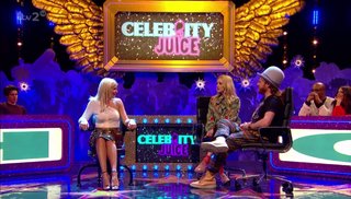 Holly Willoughby feet photo thumbnail