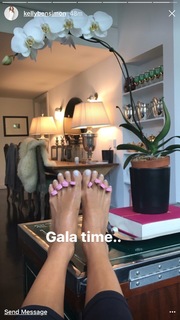 Kelly Bensimon feet photo thumbnail
