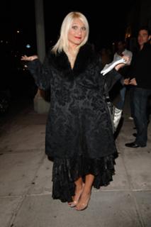 Brooke Hogan feet photo thumbnail