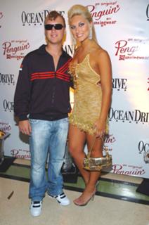 Brooke Hogan feet photo thumbnail