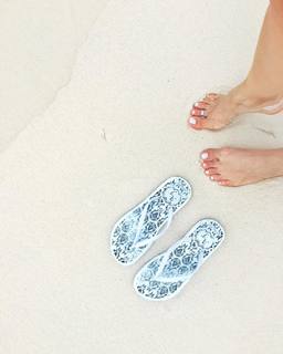 Alaine Crissiê feet photo thumbnail