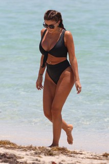 Larsa Pippen feet photo thumbnail