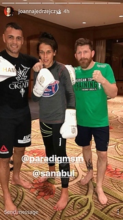 Joanna Jedrzejczyk feet photo thumbnail