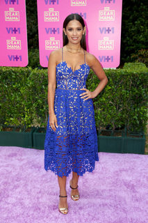 Rocsi Diaz feet photo thumbnail