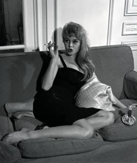 Brigitte Bardot feet photo thumbnail