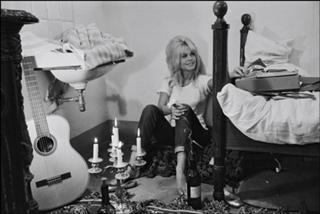 Brigitte Bardot feet photo thumbnail