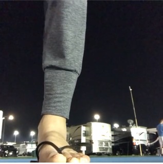 Danica Patrick feet photo thumbnail