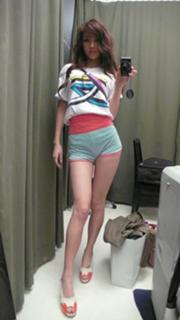 Angelababy feet photo thumbnail