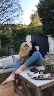 Chloë Grace Moretz feet photo thumbnail