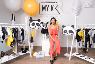 Myleene Klass feet photo thumbnail