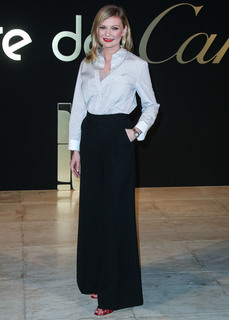 Kirsten Dunst feet photo thumbnail