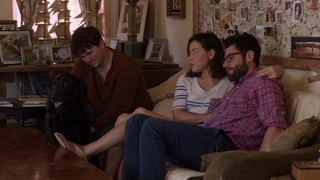 Aubrey Plaza feet photo thumbnail