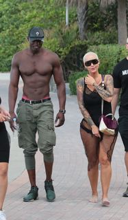 Amber Rose feet photo thumbnail