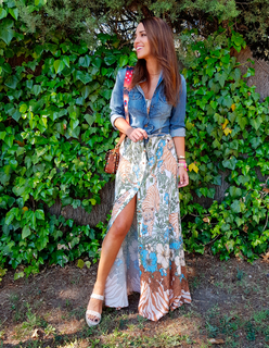 Paula Echevarría feet photo thumbnail