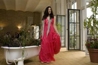 Bettina Zimmermann feet photo thumbnail
