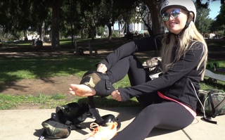 Justine Ezarik feet photo thumbnail
