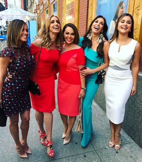 Lili Estefan feet photo thumbnail