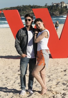Alexandra Daddario feet photo thumbnail