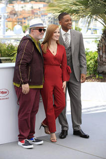 Jessica Chastain feet photo thumbnail