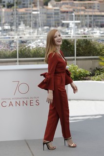 Jessica Chastain feet photo thumbnail