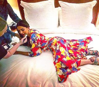 Deepika Padukone feet photo thumbnail